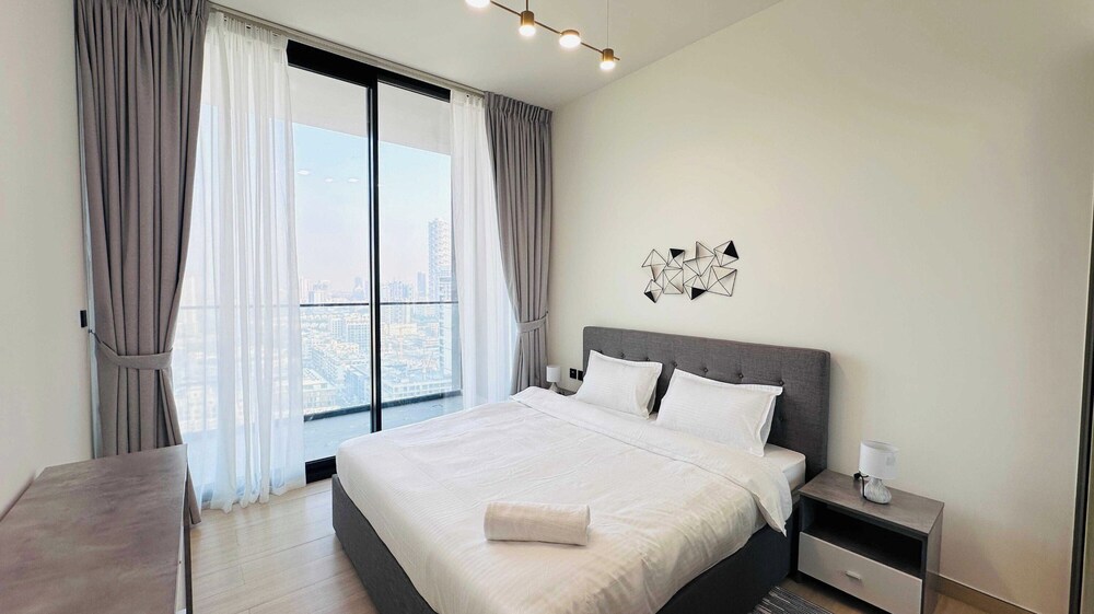 Luxury Belvilla 1BR Pool View Apartment in JVC — 4-Star Luxury Hotel in Dubai, United Arab Emirates