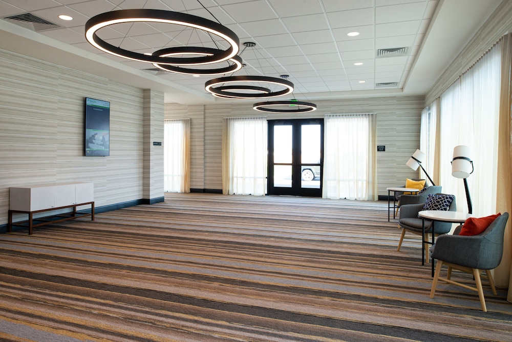 Holiday Inn & Suites Idaho Falls by IHG - photo 58