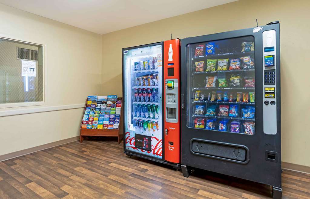 Extended Stay America Suites Meadowlands Rutherford - photo 35
