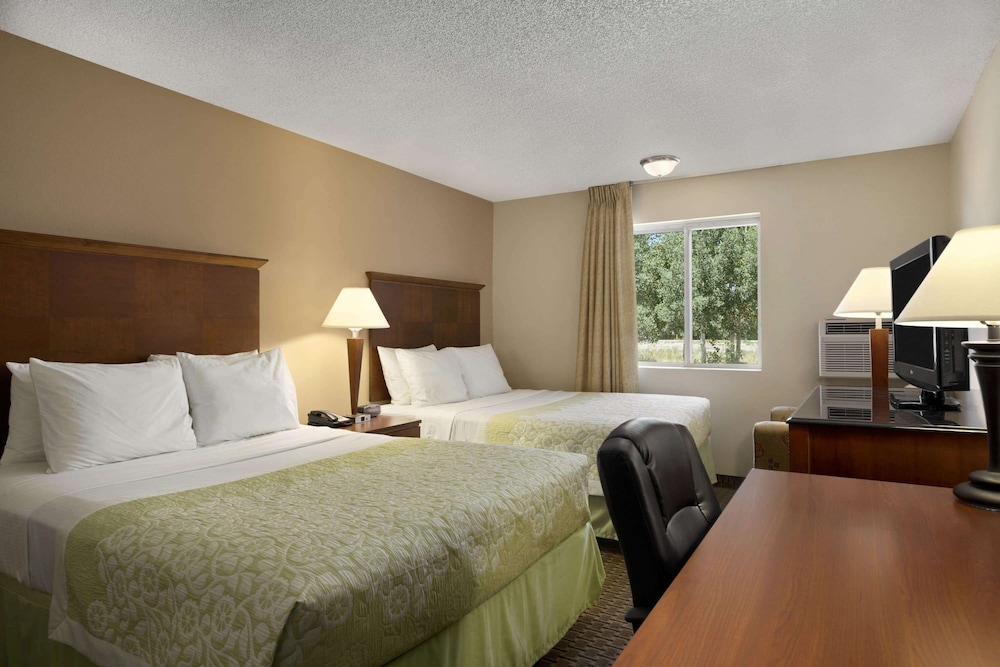 Days Inn & Suites by Wyndham Gunnison - photo 25
