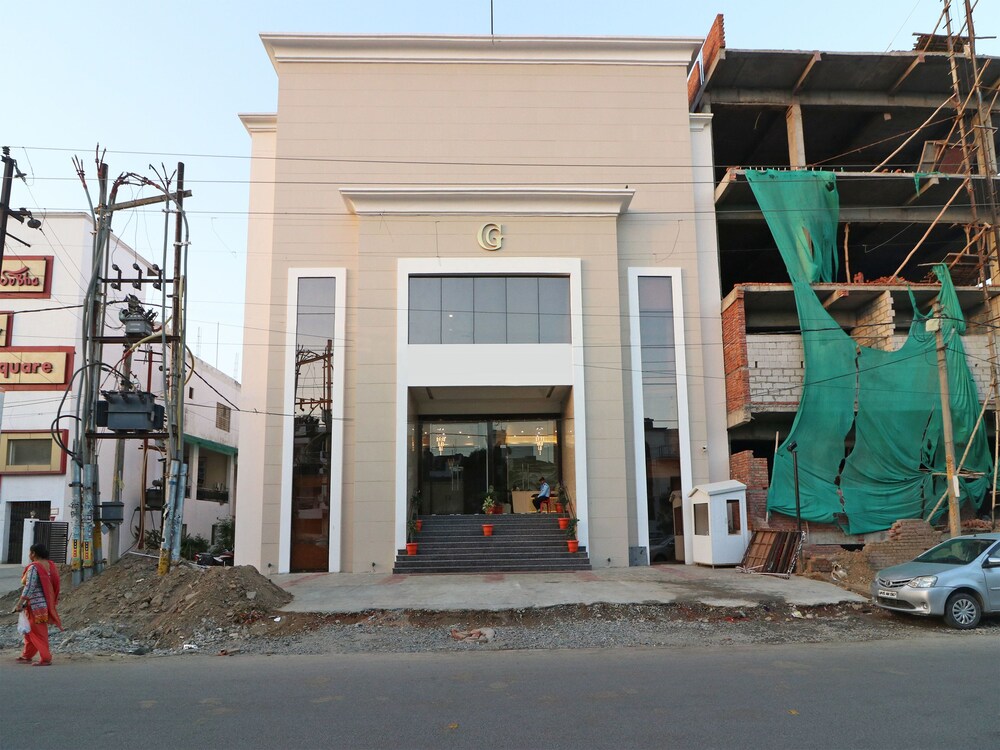 OYO 13616 Hotel Gala Galaxy in Bareilly, India