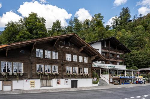 Hotel Weisses Kreuz — hotel in Brienz