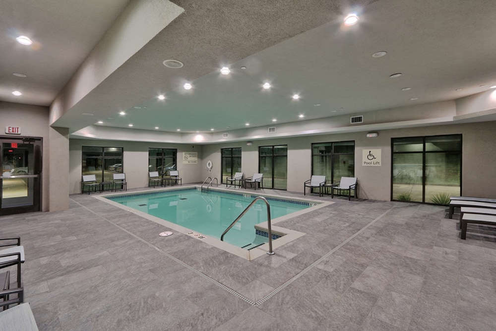 Hampton Inn & Suites Guthrie - photo 30