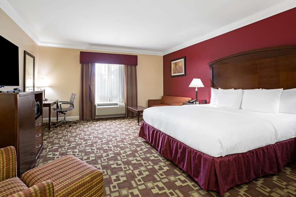 La Quinta Inn & Suites by Wyndham Moreno Valley - photo 28