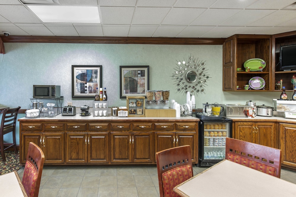 The Dels Pittsburg - photo 50