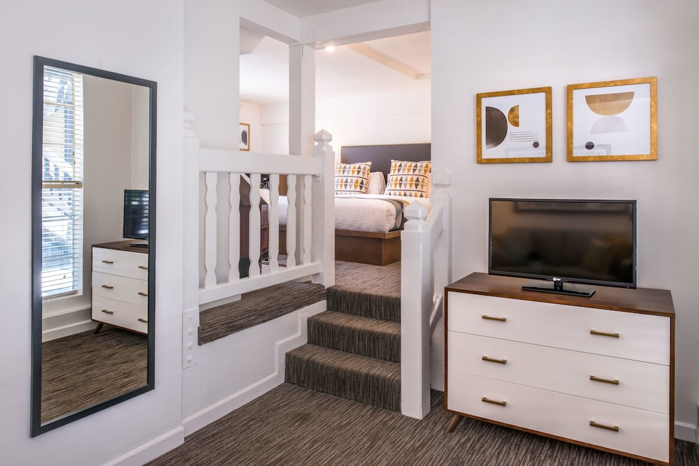 Wine Valley Inn - photo 16