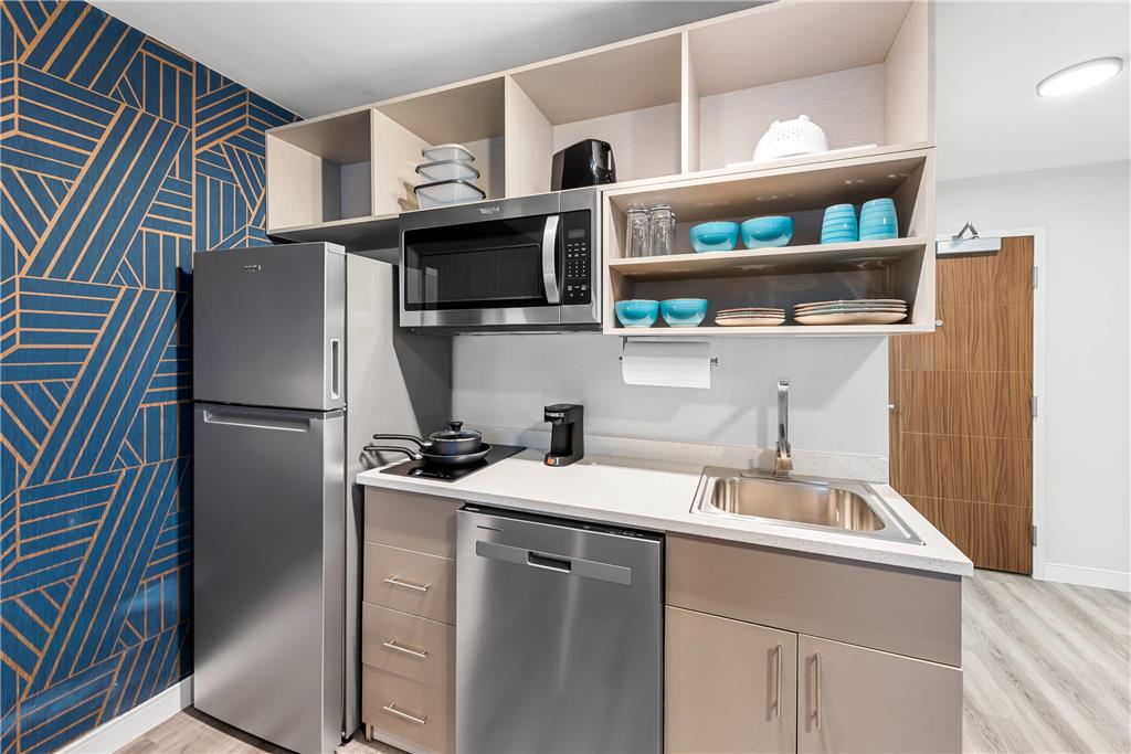 MainStay Suites Columbus North Worthington - photo 15