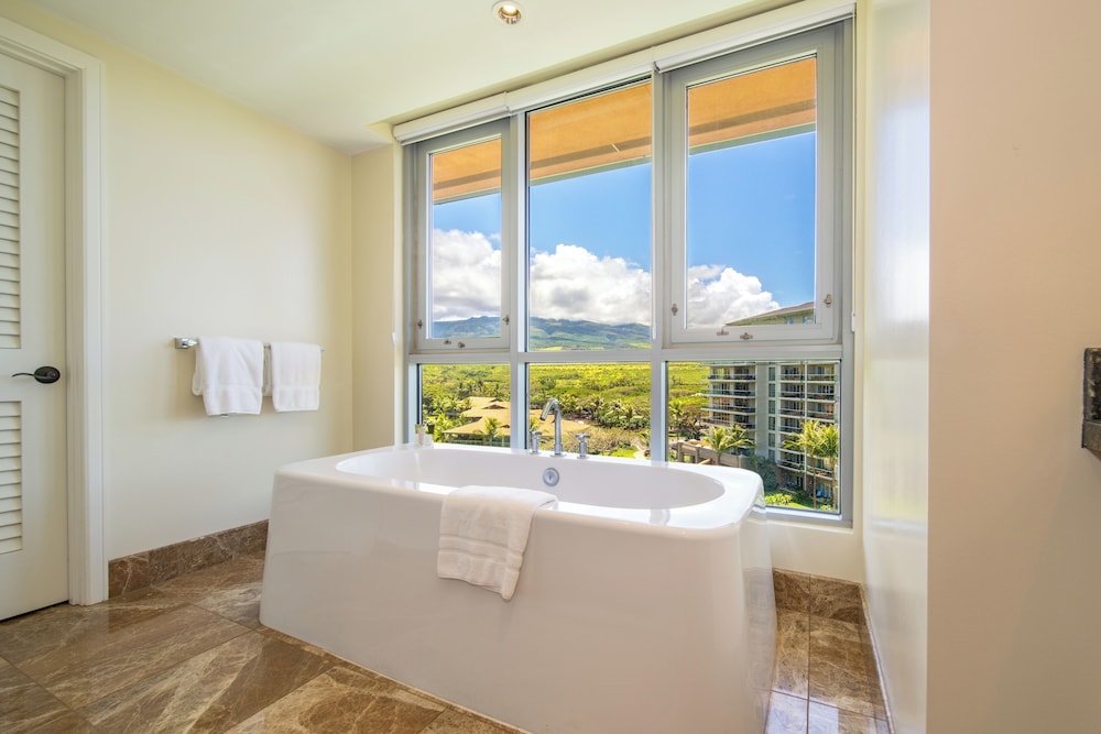 Outrigger Honua Kai Resort & Spa - photo 338