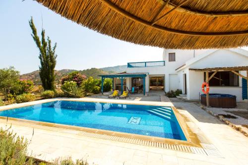 Villa Med. Coast