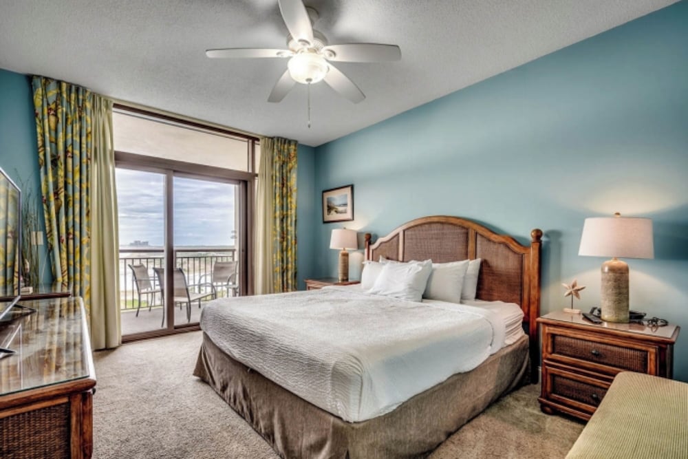 North Beach Resort & Villas - photo 22