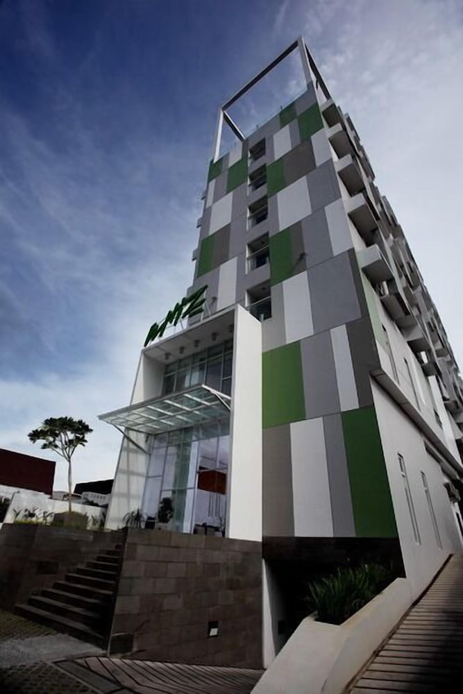 Whiz Hotel Pemuda Semarang in Semarang, Indonesia
