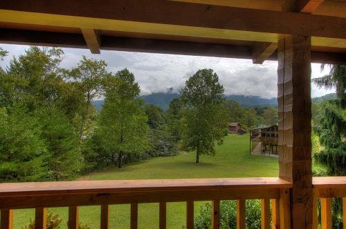 Always and Forever - carbon neutral hotel in Sevierville