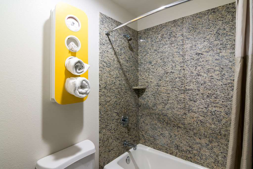 Motel 6 South El Monte CA Los Angeles - photo 23