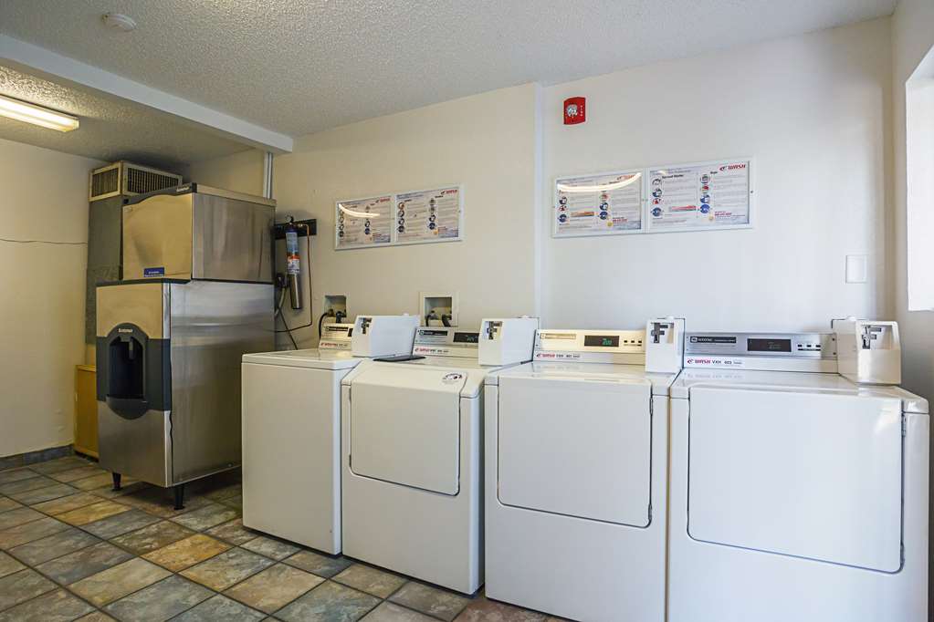 Motel 6 Yuma AZ East - photo 25