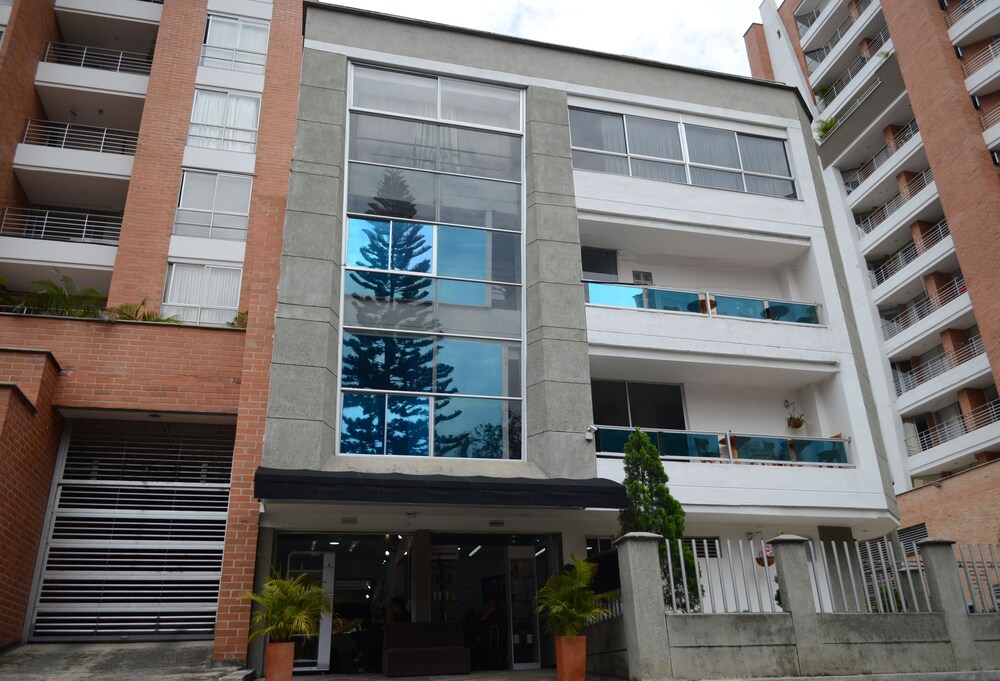 Hotel Valvil - last minute hotel in Medellin