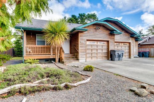 Edgewood Getaway in Seaside, United States