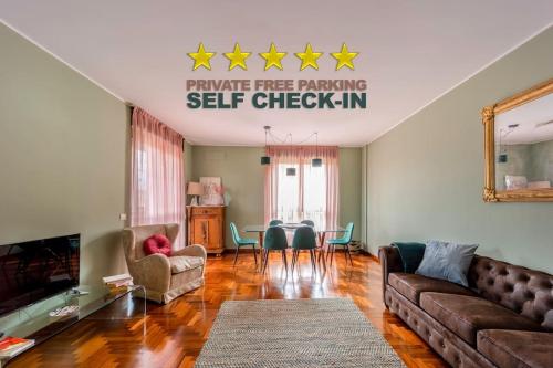 Navigli Duomo Big House with Free Parking Top — 4-Star Luxury Hotel in Milan, Italy