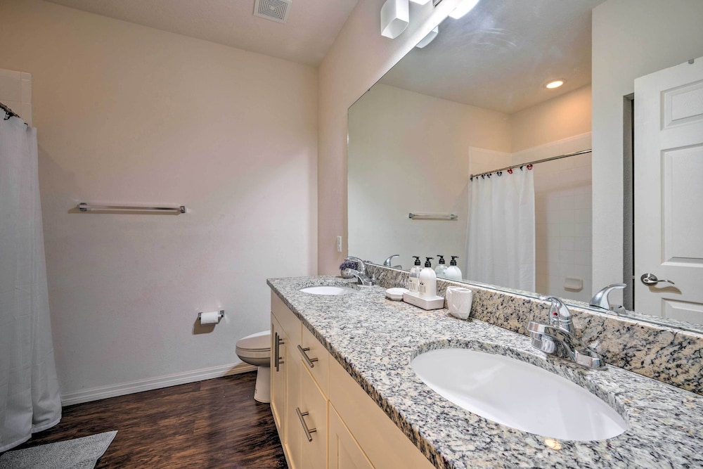 Resort Villa w Pool Access 7 Mi to Disney - photo 30