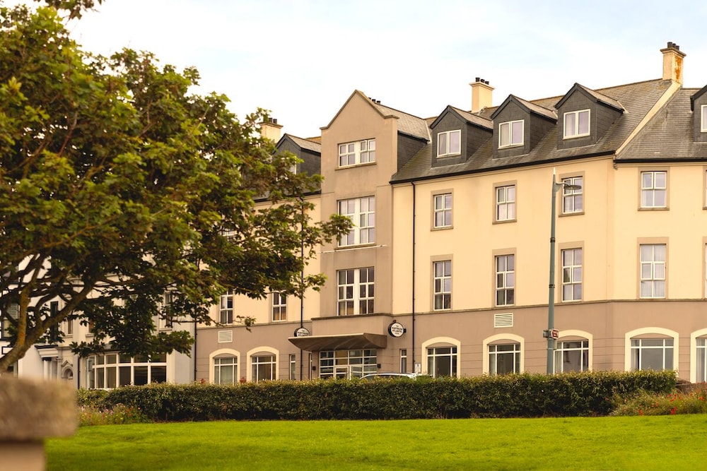 Portrush Atlantic Hotel — Portrush