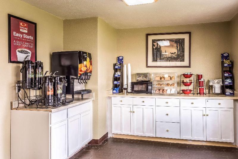 Econo Lodge Idaho Falls - photo 25