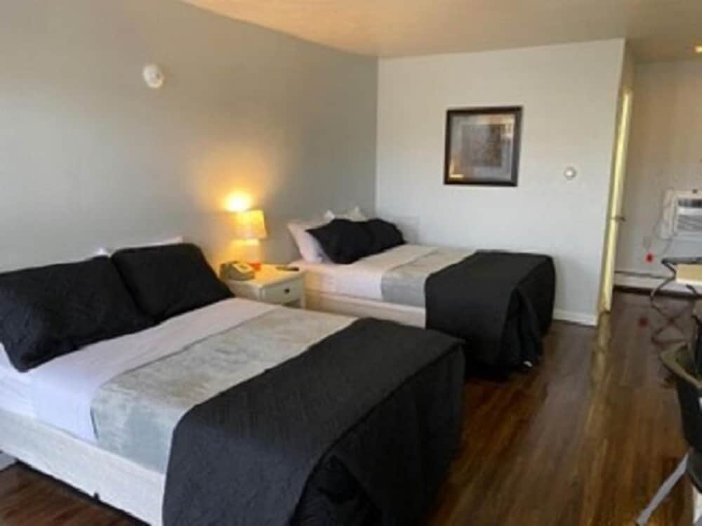 Brewer Motor Inn - photo 5
