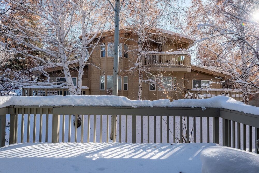 Ranch Condo 3580 — 4-Star Luxury Hotel in Hailey, United States