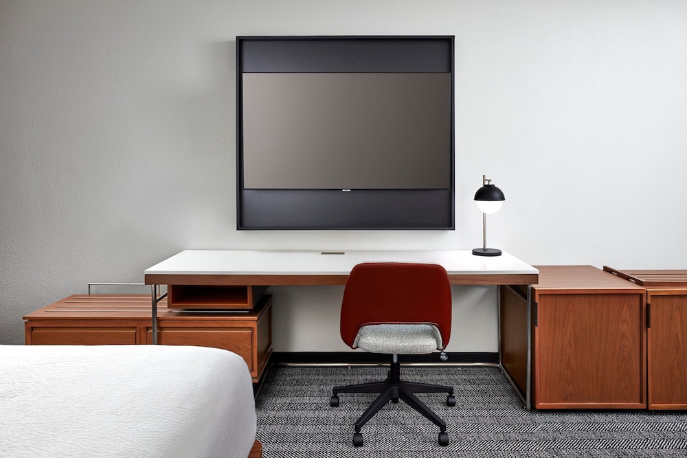 Courtyard by Marriott Vallejo Napa Valley - photo 11