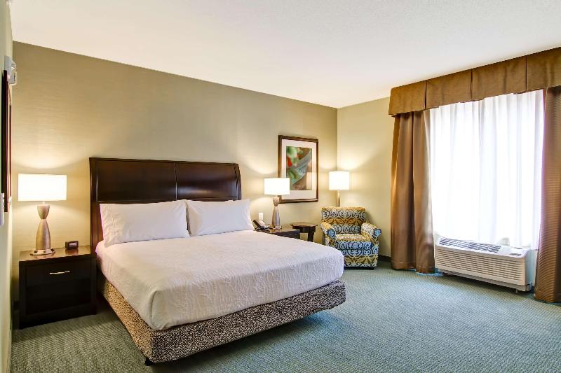 Hilton Garden Inn Woodbridge - photo 72