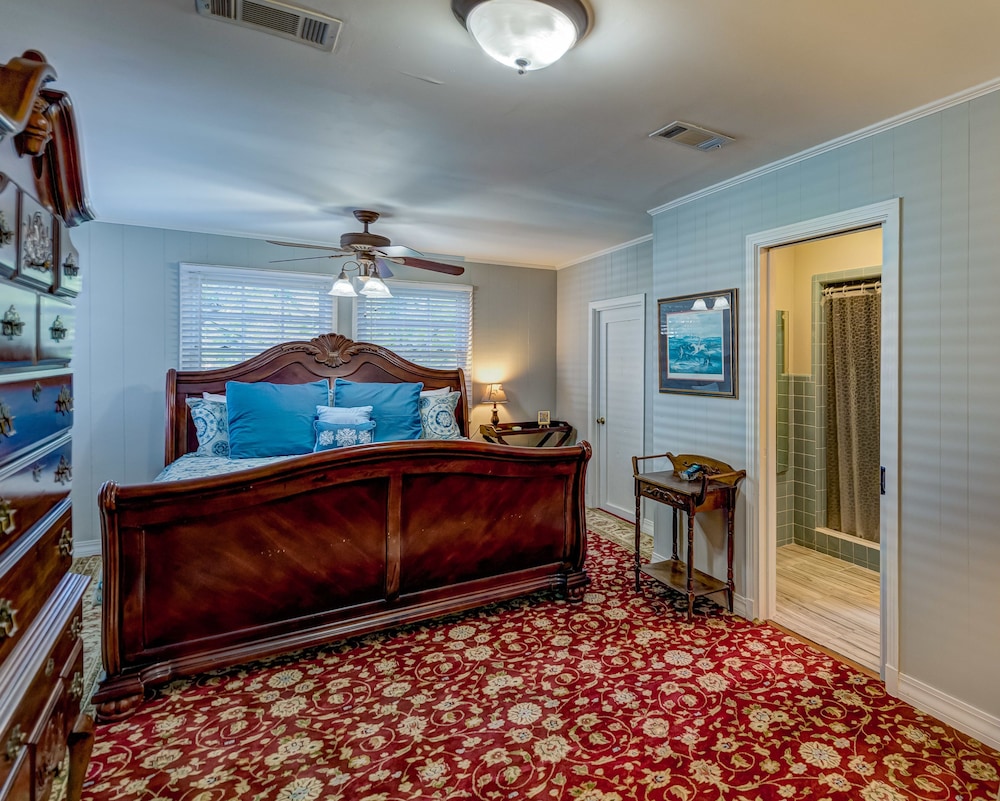Steele Cottage - photo 8
