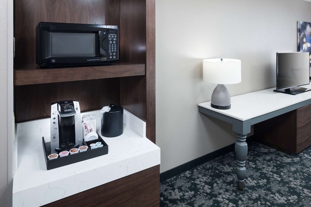 Hilton Garden Inn Nashville Vanderbilt - photo 25