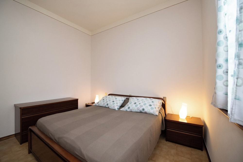 Villa Ada — 4-Star Luxury Hotel in Toscolano Maderno, Italy