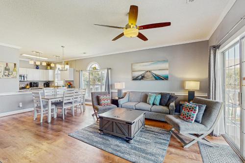 Wild Iris 202 — 4-Star Luxury Hotel in Myrtle Beach, United States