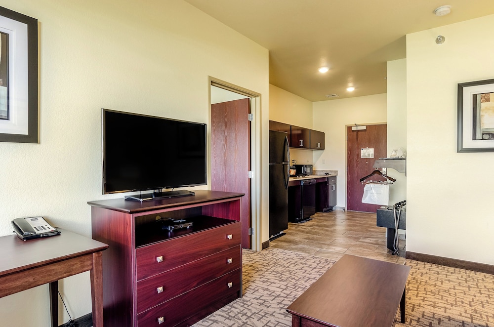 Cobblestone Hotel & Suites Gering Scottsbluff - photo 19