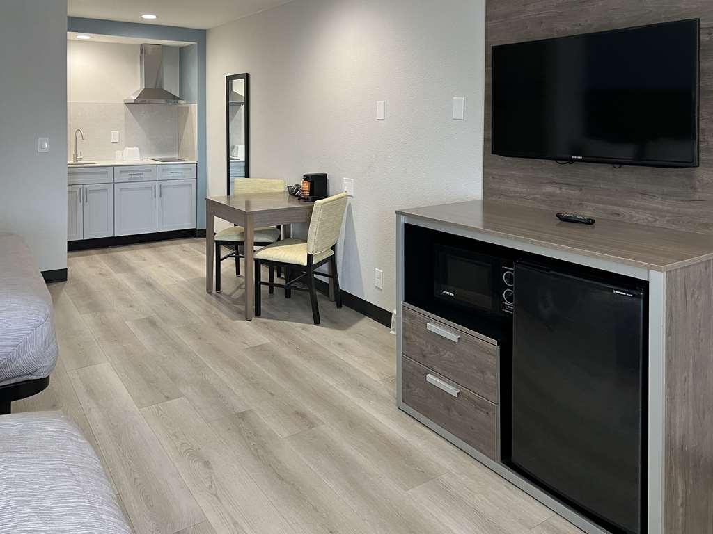 Quality Inn Tracy I 205 - photo 26