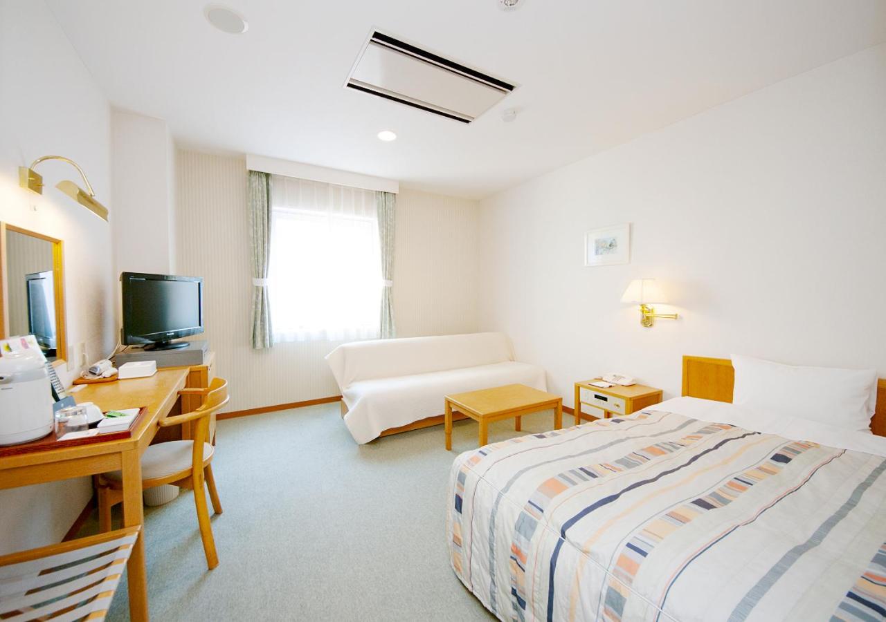 Grand Hotel Fujika — hotel in Nayoro