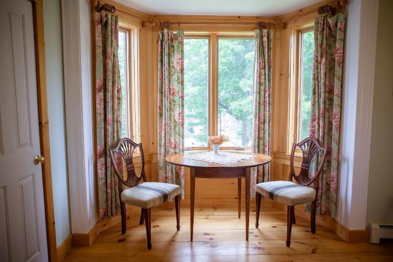 Highland Lake Inn - photo 29