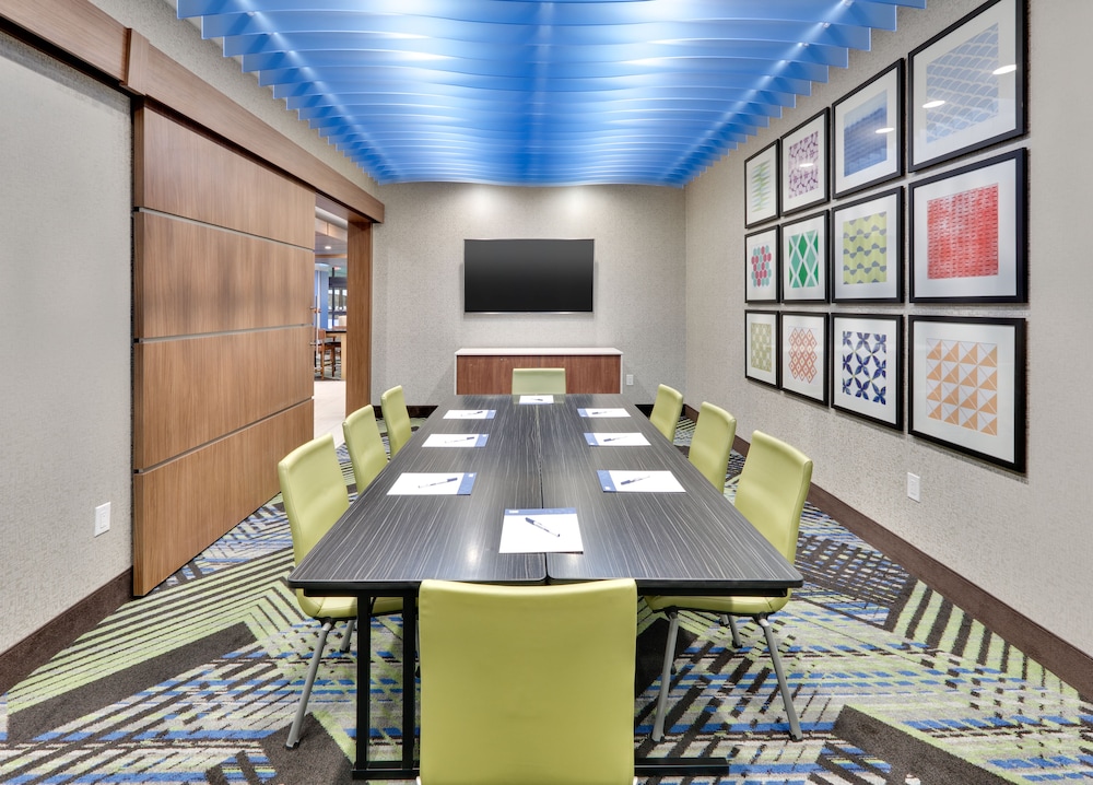 Holiday Inn Express & Suites Fort Worth North Northlake by IHG - photo 29