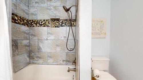 Beach Manor 0310 - photo 25