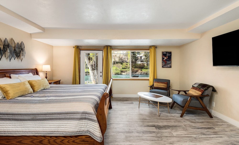 Bend Riverside Inn & Suites - photo 201