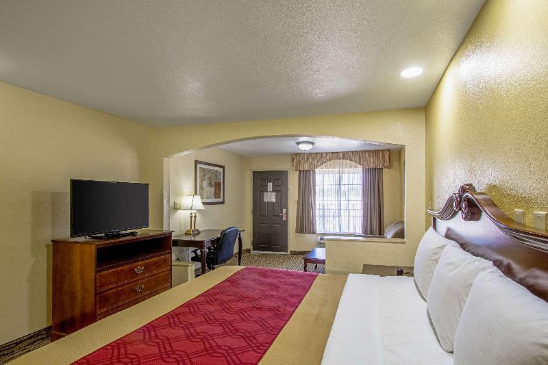 Super 8 by Wyndham Jackson MS - photo 38