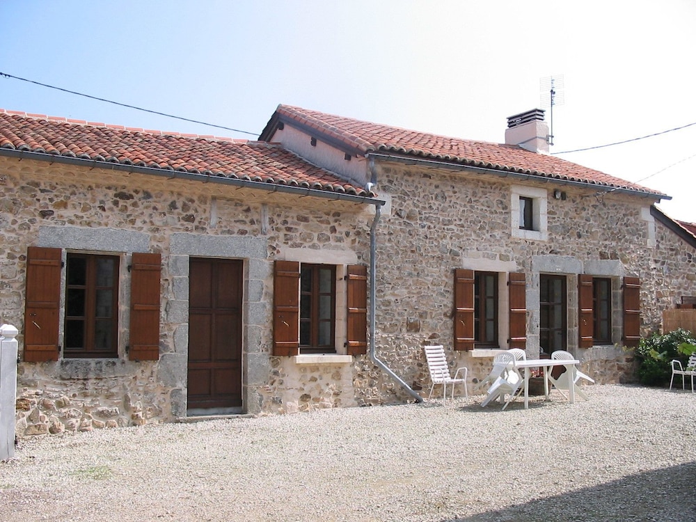 Gites Chez Annick et Patrick — Montbron — photo 5