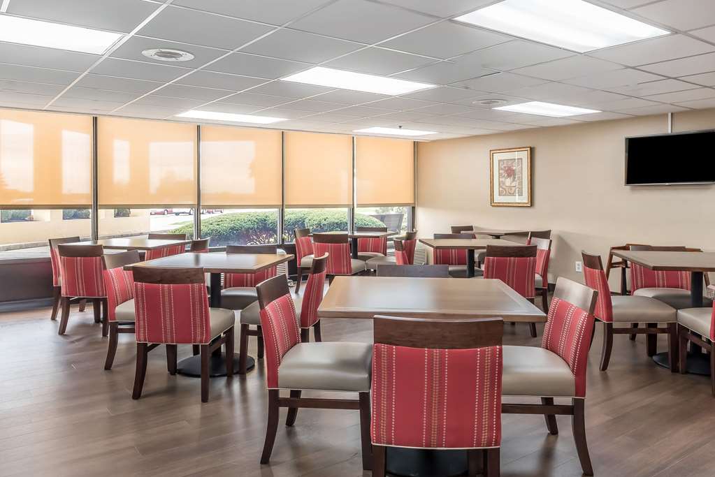 Comfort Inn & Suites Piqua Near Troy I75 - photo 38