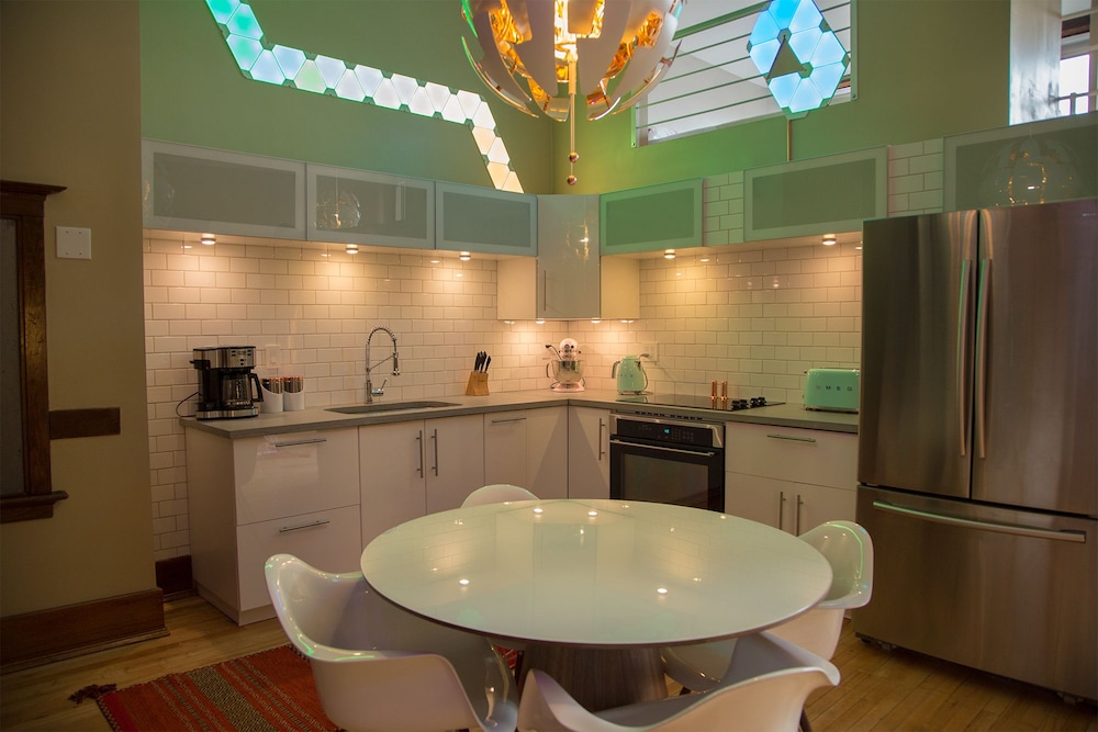 School 31 Lofts at Colors Studios - photo 31