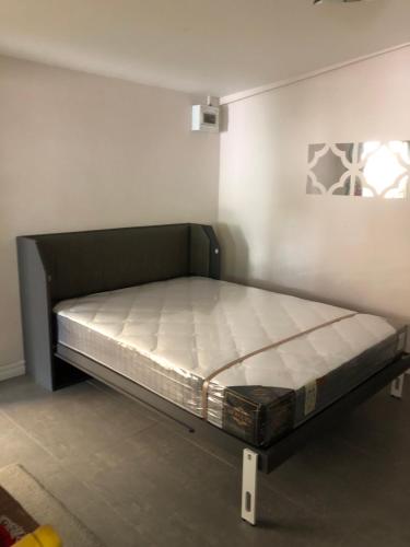 Silver Room Guest House Very Close Bangkok Hospital