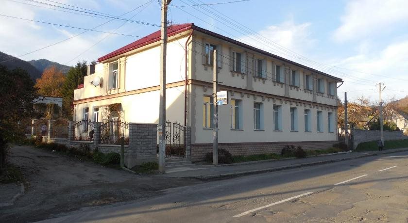 Prezident in Rakhiv, Ukraine