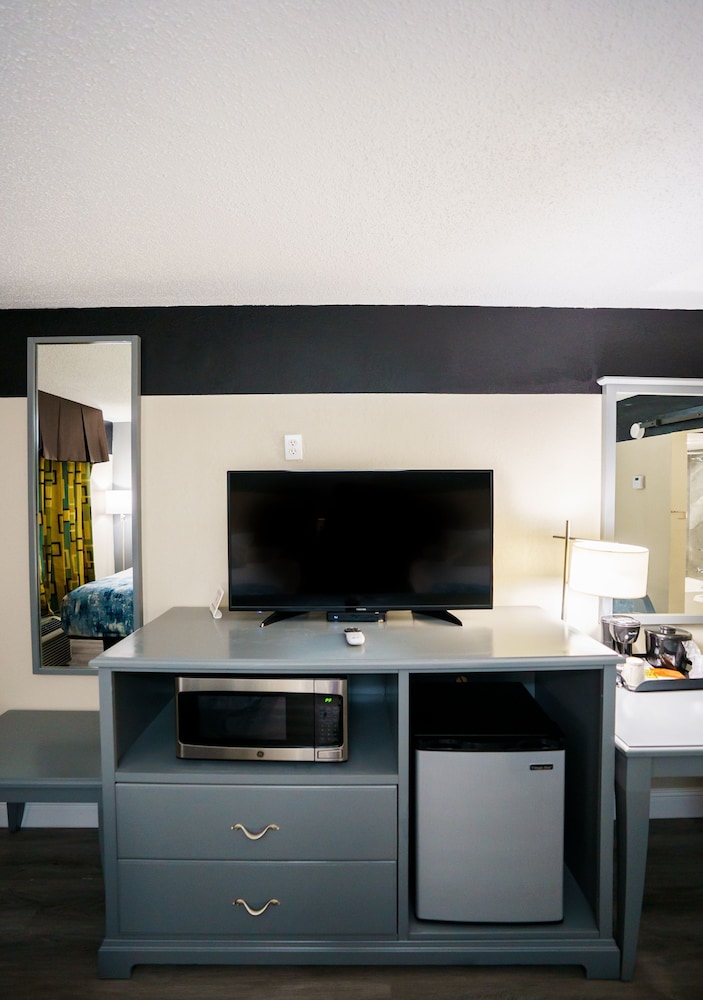 Lx Hotel Powered by ACW Circle - photo 39