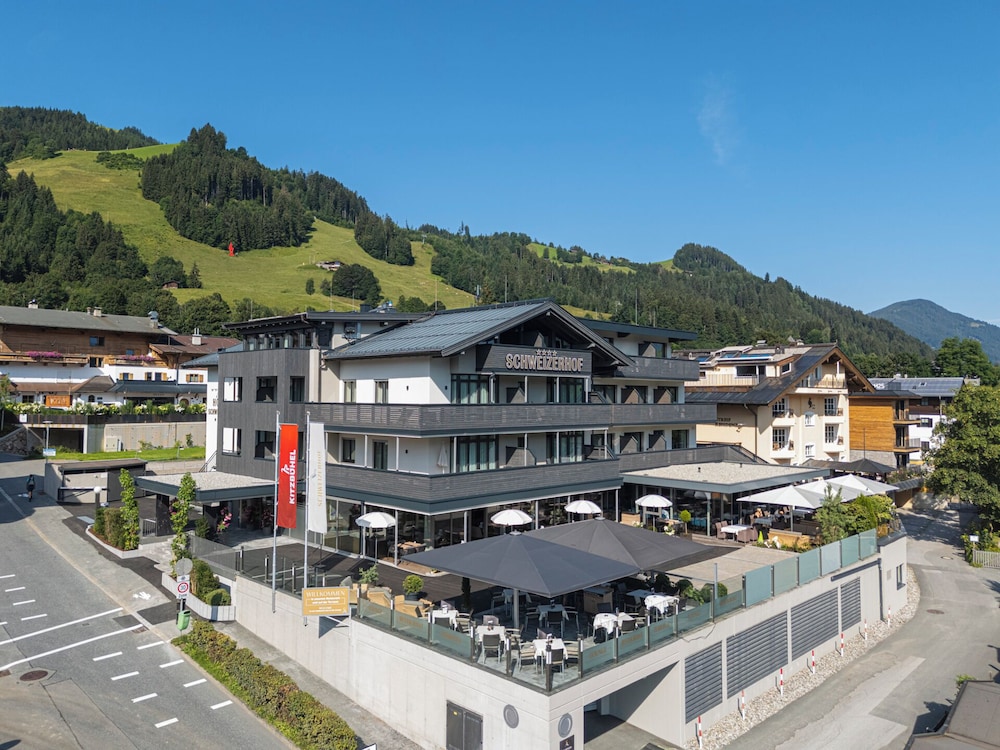 Aktiv Hotel Schweizerhof Kitzbühel — 4-Star Luxury Hotel in Kitzbuehel, Austria