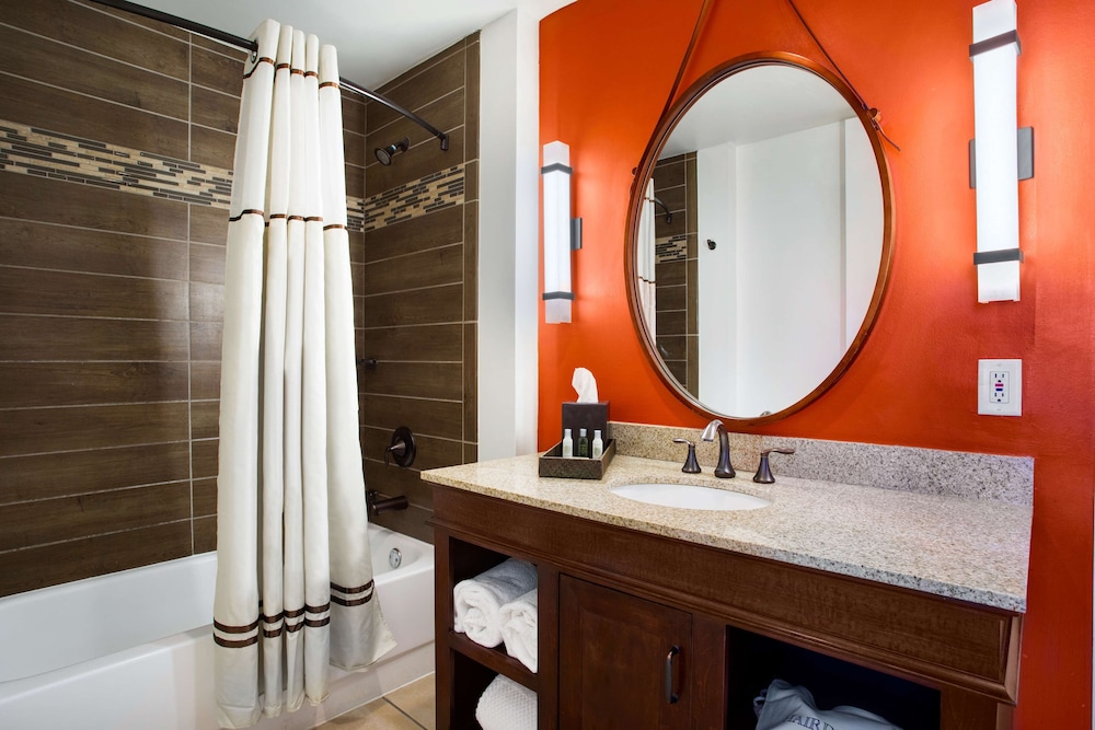 The Emily Morgan San Antonio a DoubleTree by Hilton - photo 38
