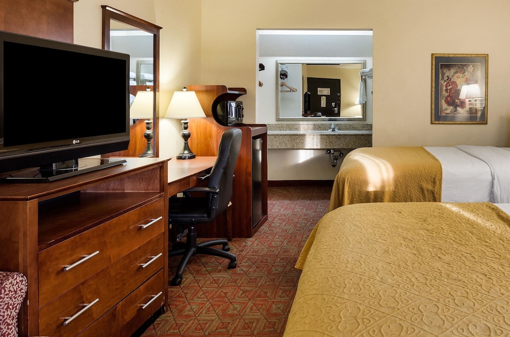 Quality Inn Blytheville I 55 - photo 5