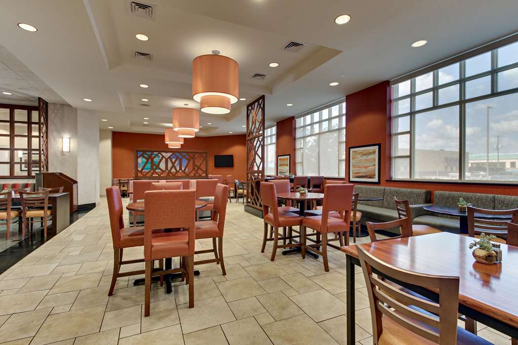 Drury Inn & Suites Meridian - photo 14